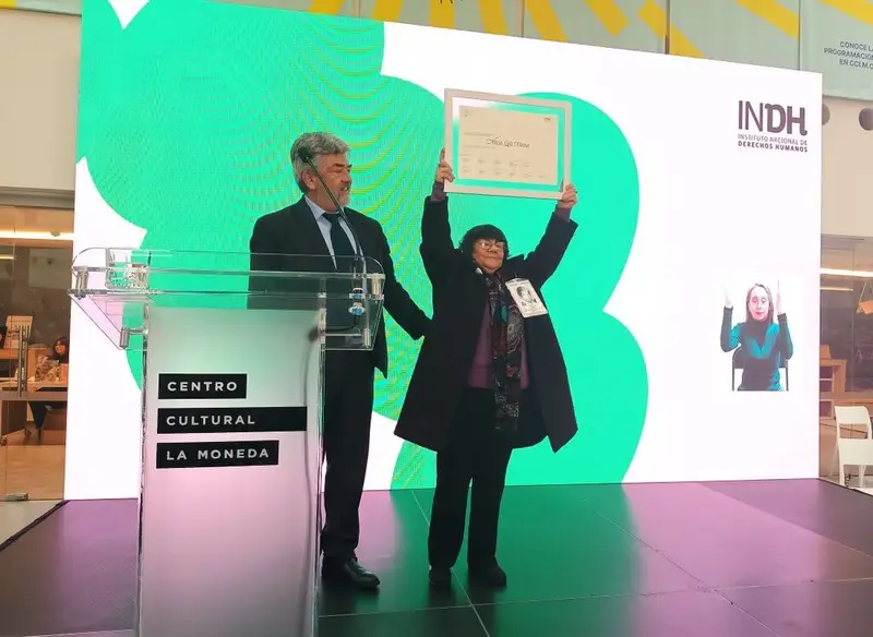 Alicia-Lira-Premio-1-1