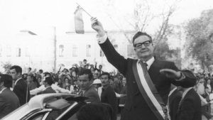 SALVADOR ALLENDE – 10
